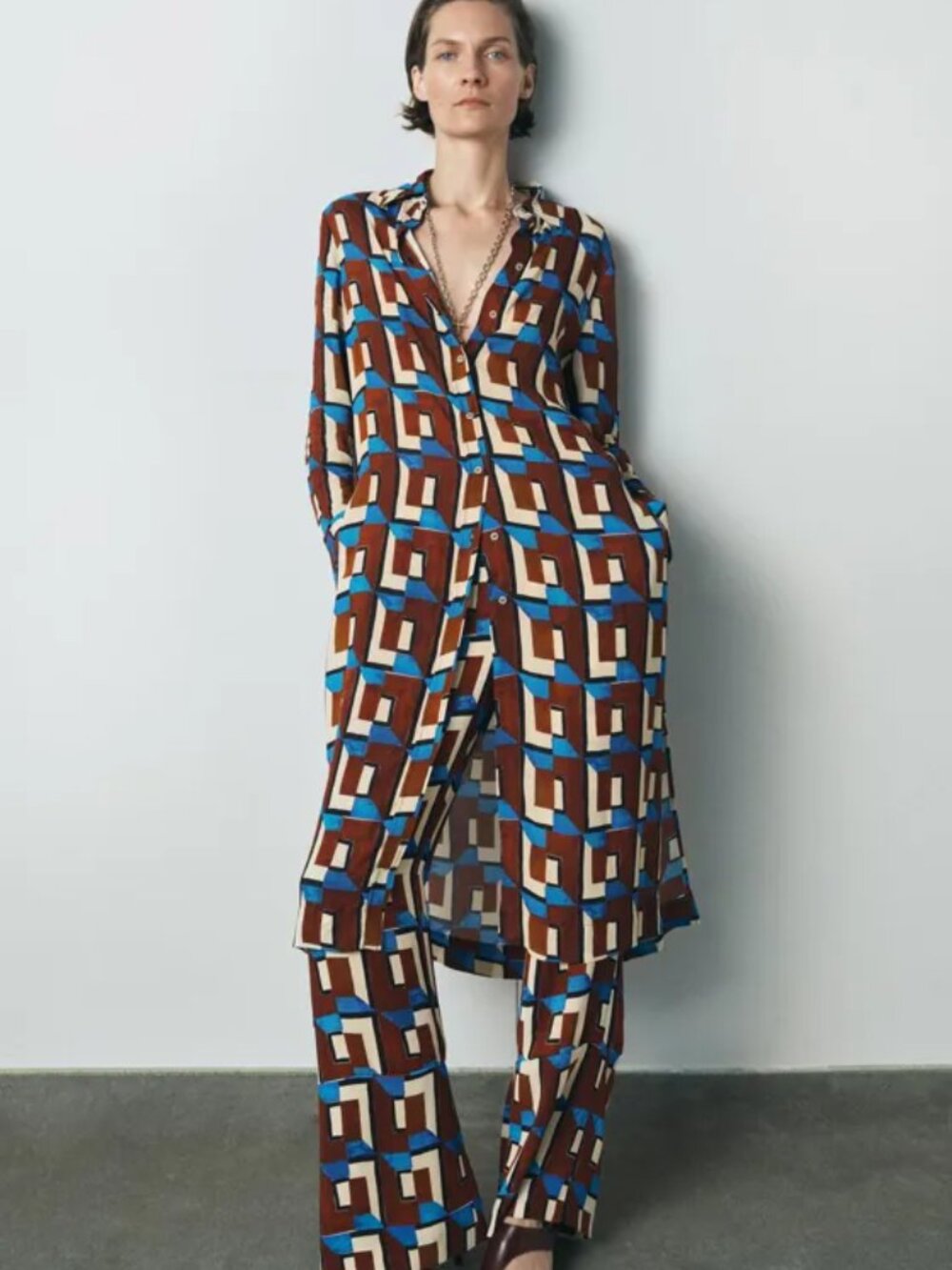 New Zara ZW Collection Geometric Printed Mid Rise Flared Pant Trousers Medium